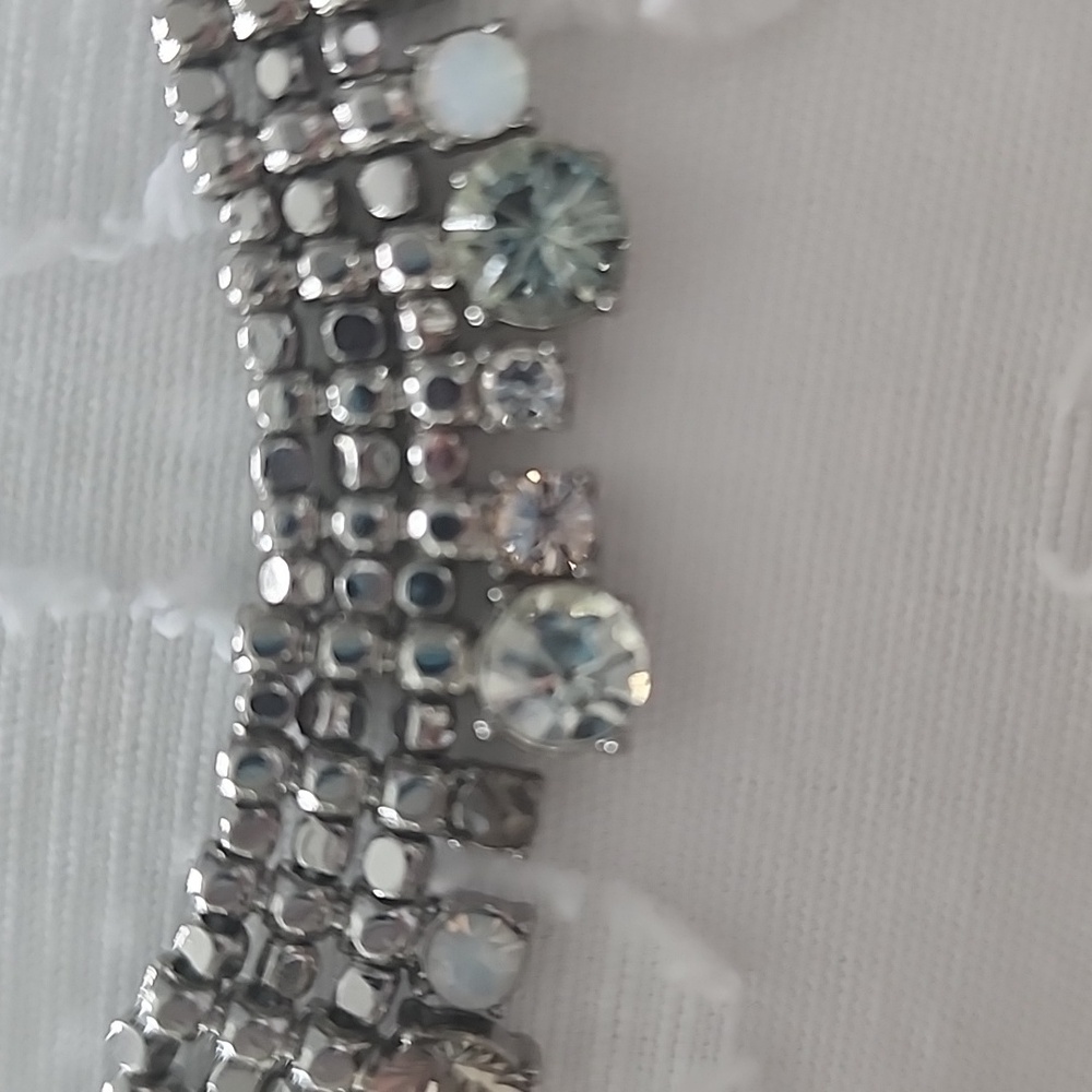 Choker - Picture 2 of 4